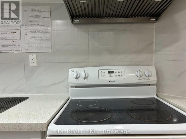 Photo du bâtiment - 10 Apache Trail