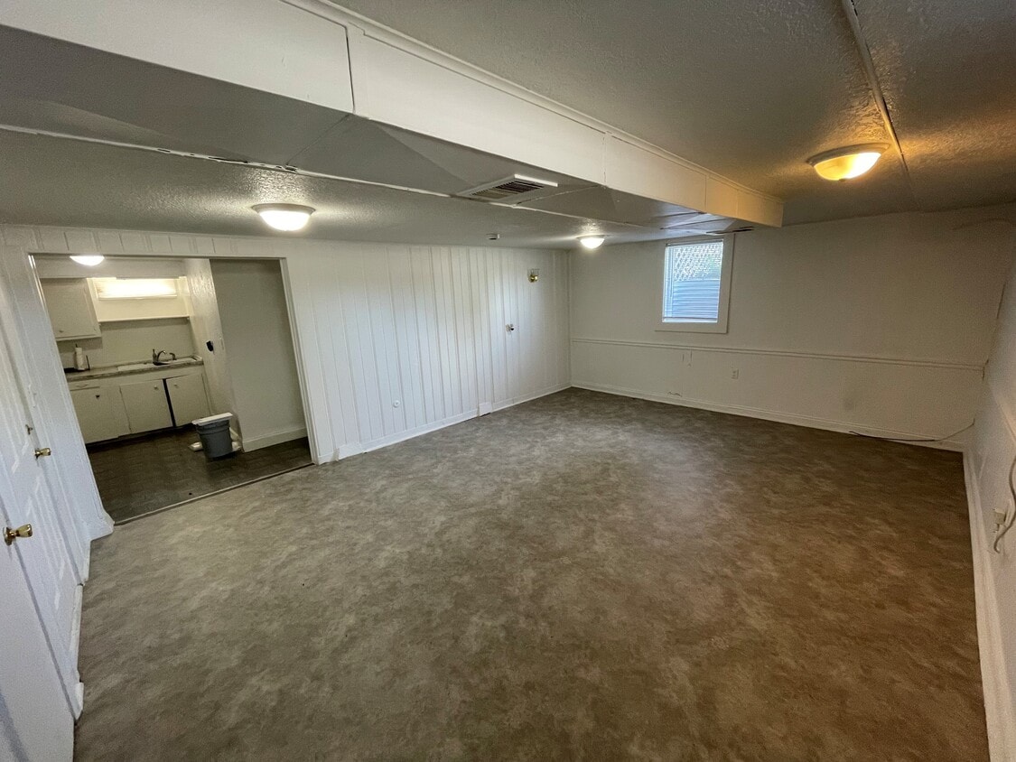 Foto del edificio - 1304 E North St