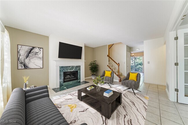 Foto del edificio - 751 Heath Ln