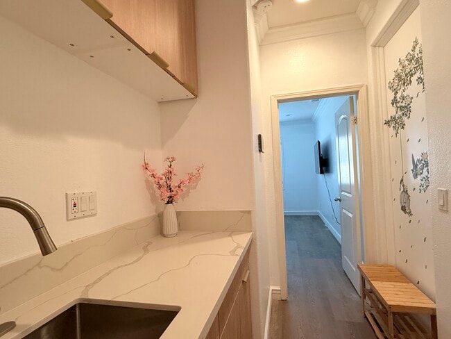 Foto del edificio - 16004 Cascade Dr