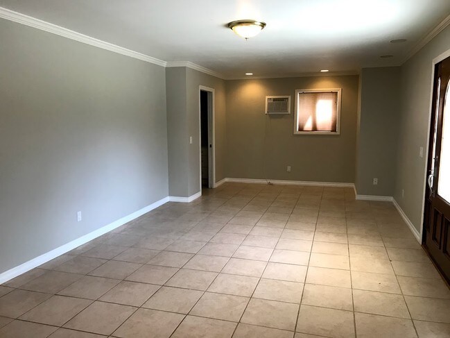 Foto del edificio - 12160 Lilac Knolls Rd