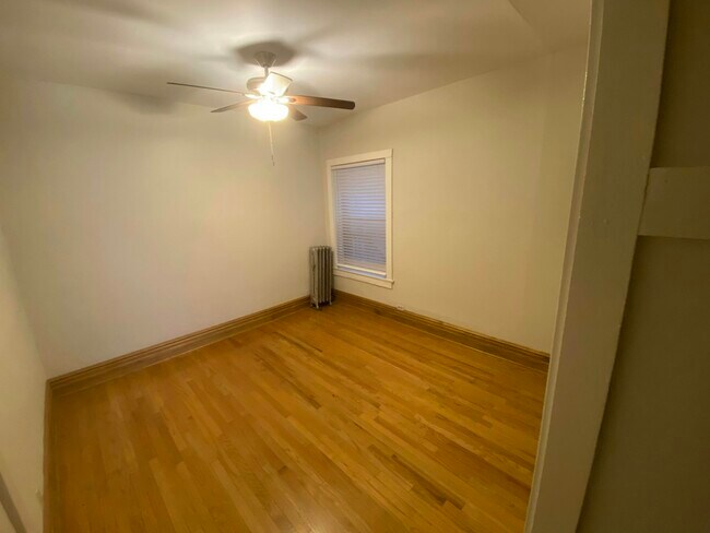 Foto del edificio - 3530 N Broadway