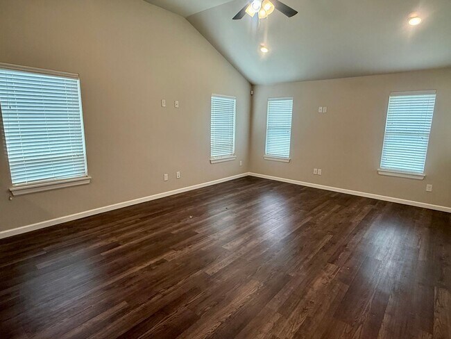 Foto del edificio - Beautiful 2 Bed 2 Bath!