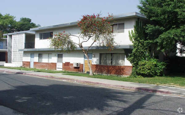 Foto del edificio - 4509 Main St