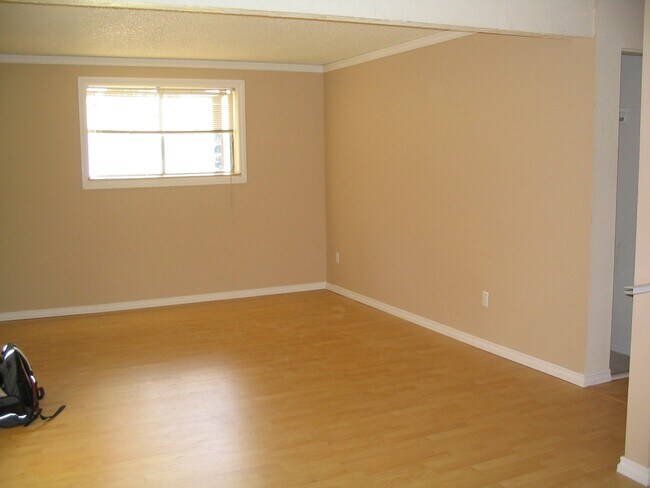 Foto del edificio - 16259 W 10th Ave