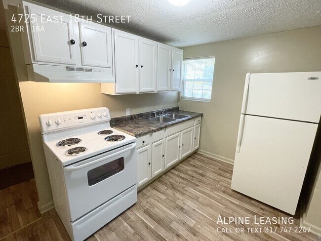 Foto del edificio - 4725 E 18th St