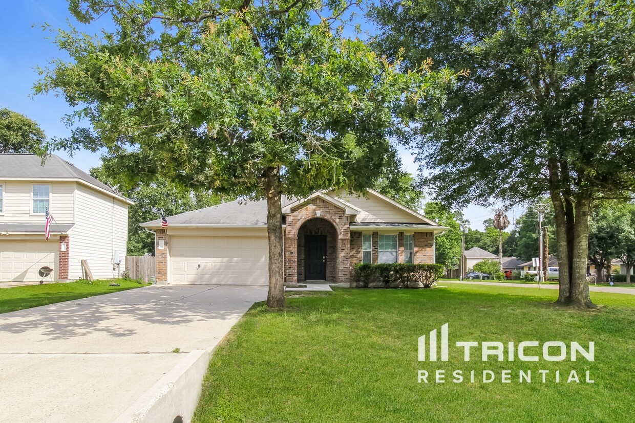 Foto principal - 14045 Buckskin Dr