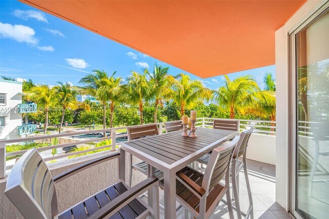 Building Photo - 226 Ocean Dr