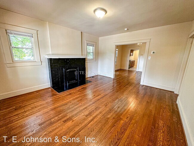 Foto del edificio - 2 br, 1 bath House - 129 West Acadia