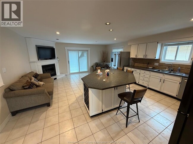 Building Photo - 480 Delaware Ave