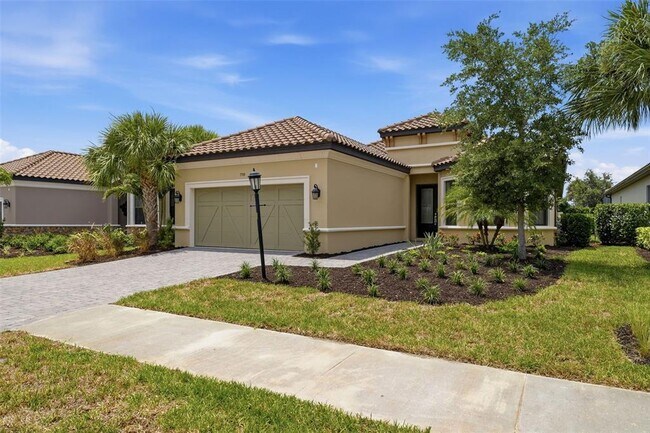 Foto del edificio - 7708 Moonbeam Ave