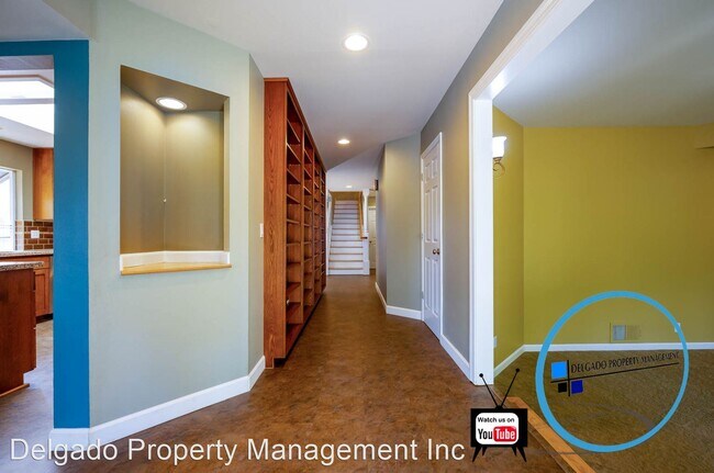 Building Photo - 5 br, 2.5 bath House - 624 East J Street