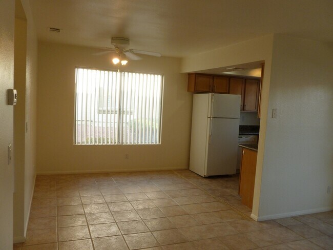 Foto del edificio - 7300 Pirates Cove Rd