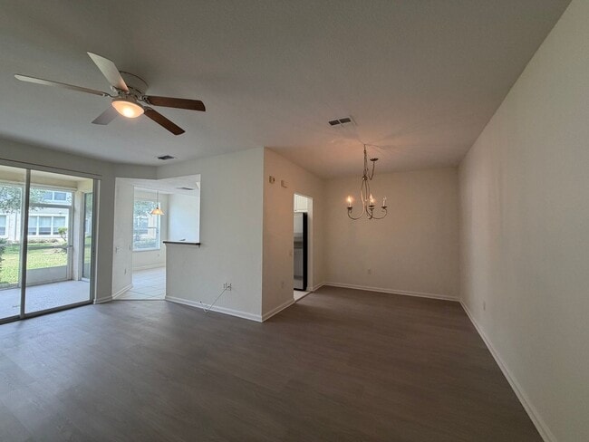 Building Photo - 5345 Maxon Terrace