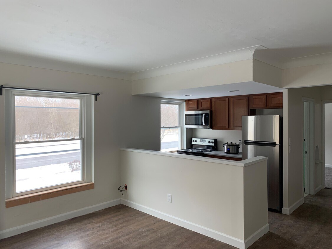 1945 Ottawa Dr Unit 1, Toledo, OH 43606 Room for Rent in Toledo, OH