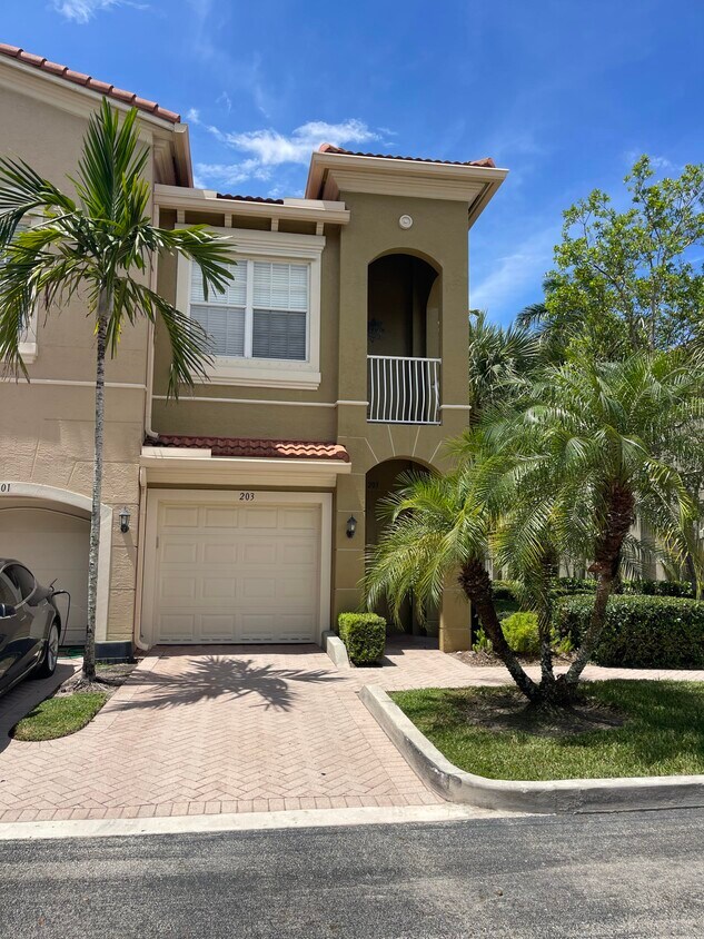 Foto principal - 4871 Bonsai Cir