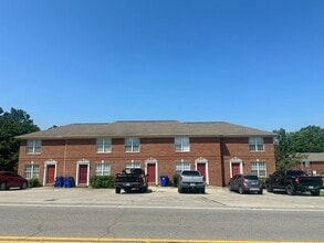 Building Photo - 2861 Michigan Ave Rd NE
