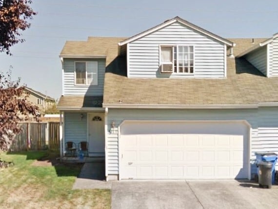 Primary Photo - Spacious Kellie's Landing Duplex w/ Double...