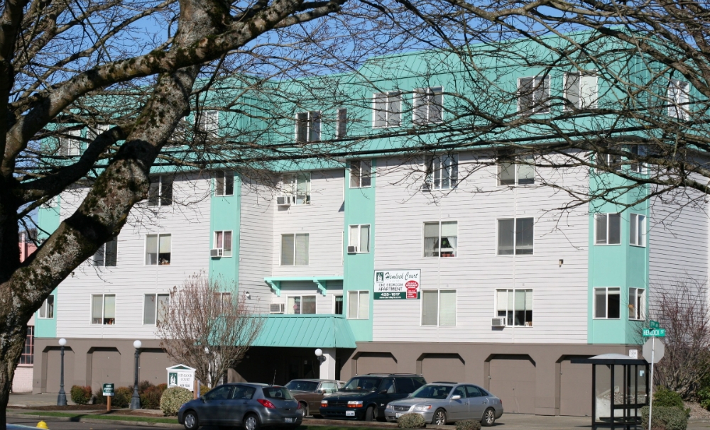 Foto principal - Hemlock Senior Apartments