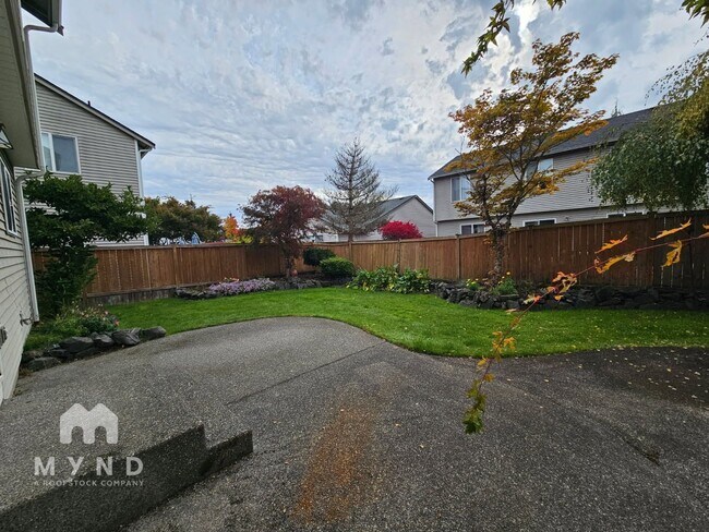 Building Photo - 7618 194th St Ct E