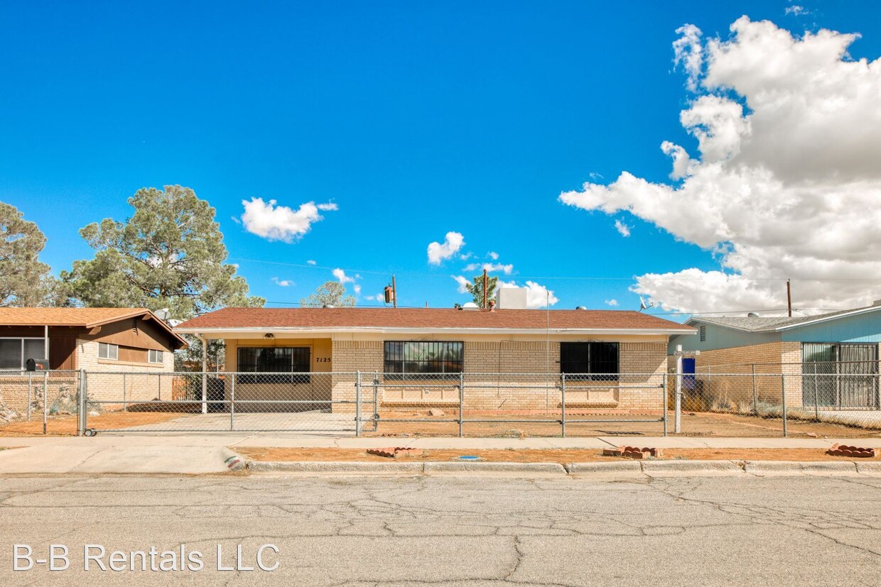 Primary Photo - 3 br, 1.5 bath House - 7125 Date Tree ln