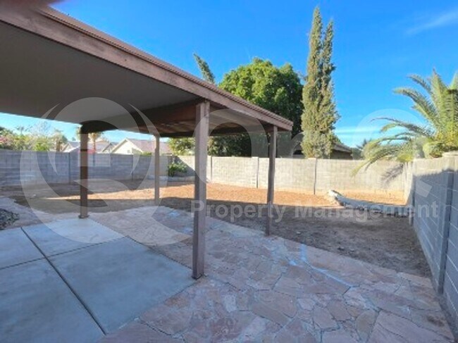 Foto del edificio - 1050 W Heather Ave