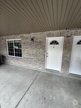 Building Photo - 130 S 200 W