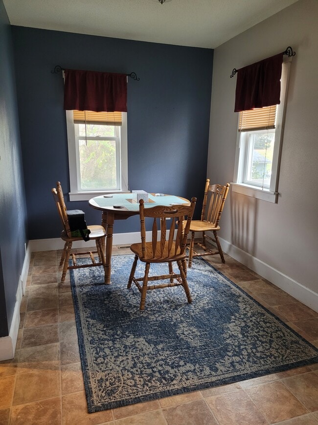 Foto del edificio - 2738 Shale Ledge Rd