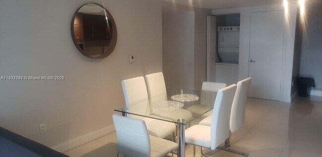 Foto del edificio - 485 Brickell Ave