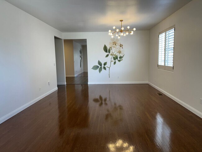 Building Photo - Great single story 3 bedroom-2 bath home in Sparks
