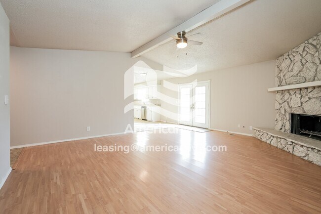 Foto del edificio - 2449 S 139th E Ave