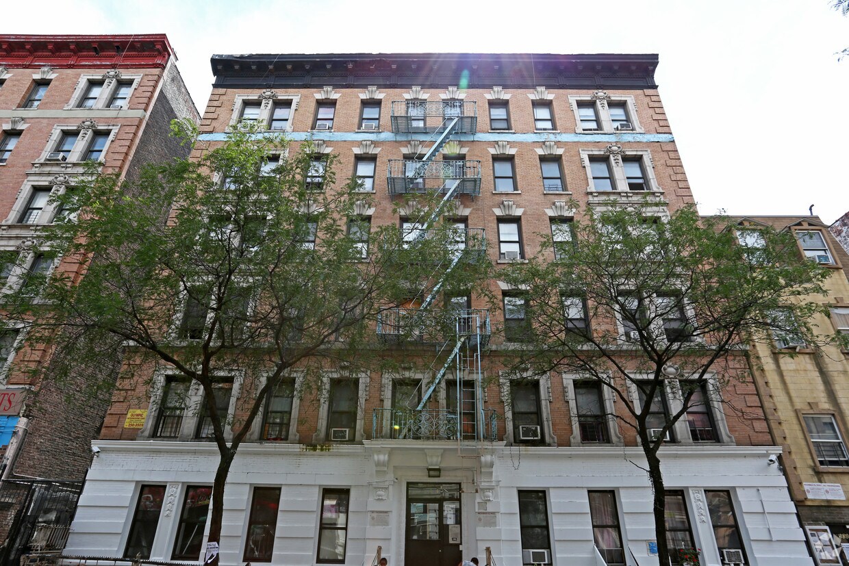 Foto del edificio - 504-506 W 159th St