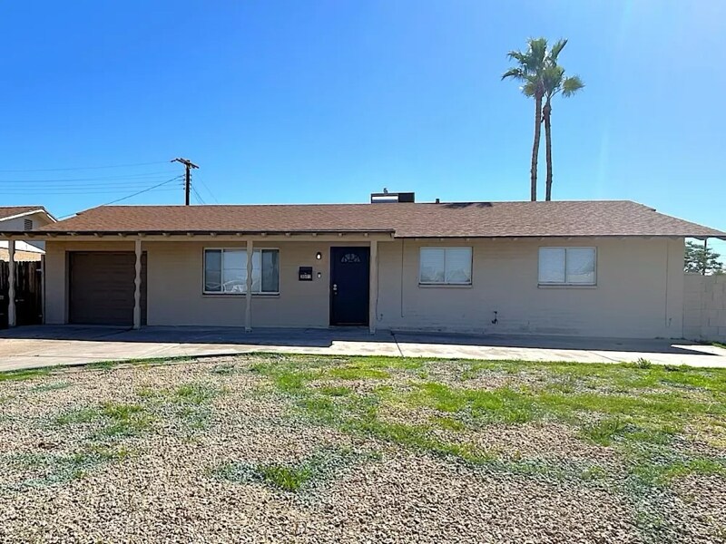 Foto principal - 3011 N 51st Ave