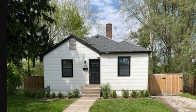 Building Photo - 16719 Bramell