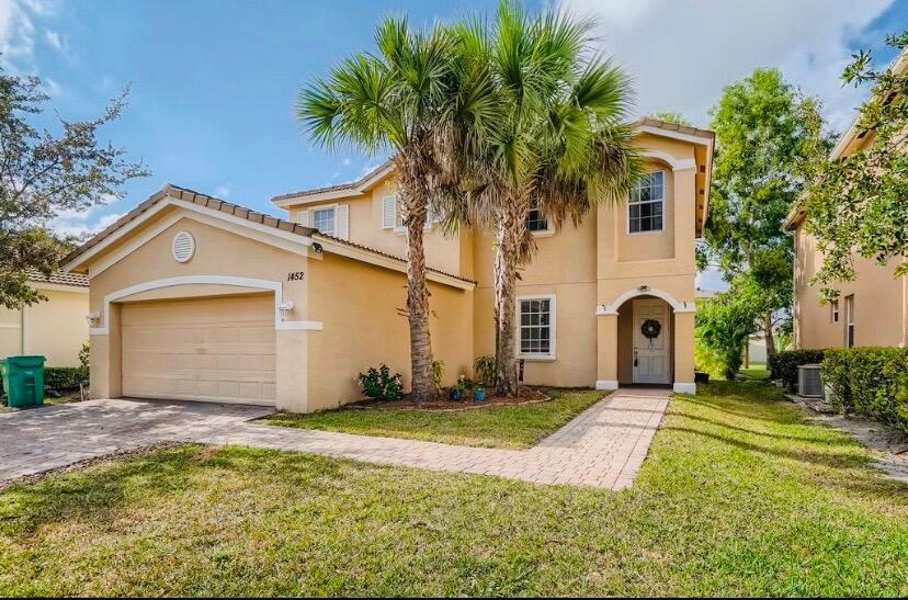 Primary Photo - 1452 NW Leonardo Cir