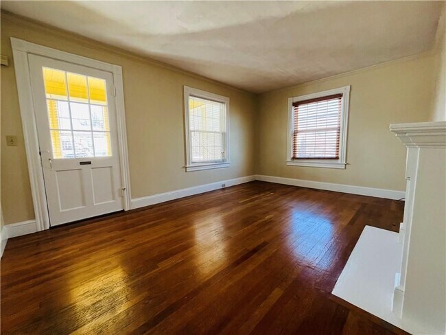 Foto del edificio - 184 Vincent Ave