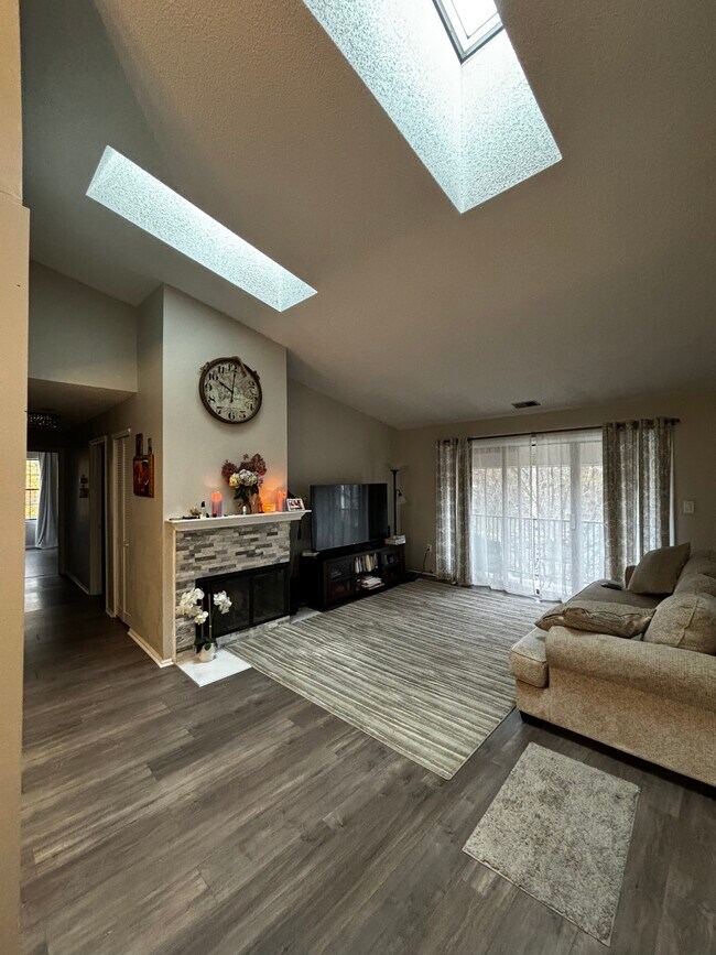 21 Joyner Ct Unit 21, Trenton, NJ 08648 Condo for Rent in Trenton, NJ