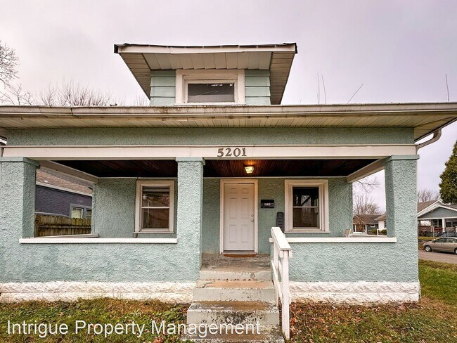 Building Photo - 2 br, 1 bath House - 5201 E Burgess Ave