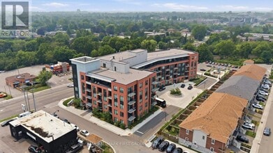 Building Photo - 1010 Dundas St E