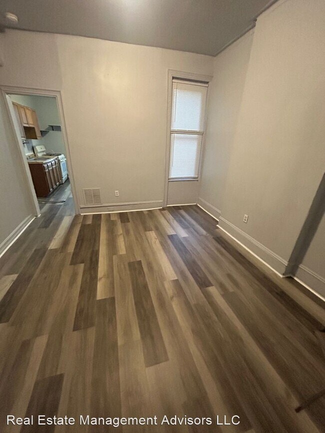 Building Photo - 3 br, 1 bath House - 1338 West Rush Street