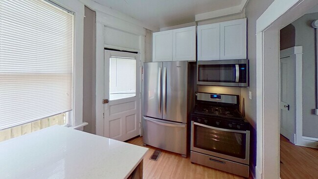 Foto del edificio - 324 E 20th Ave