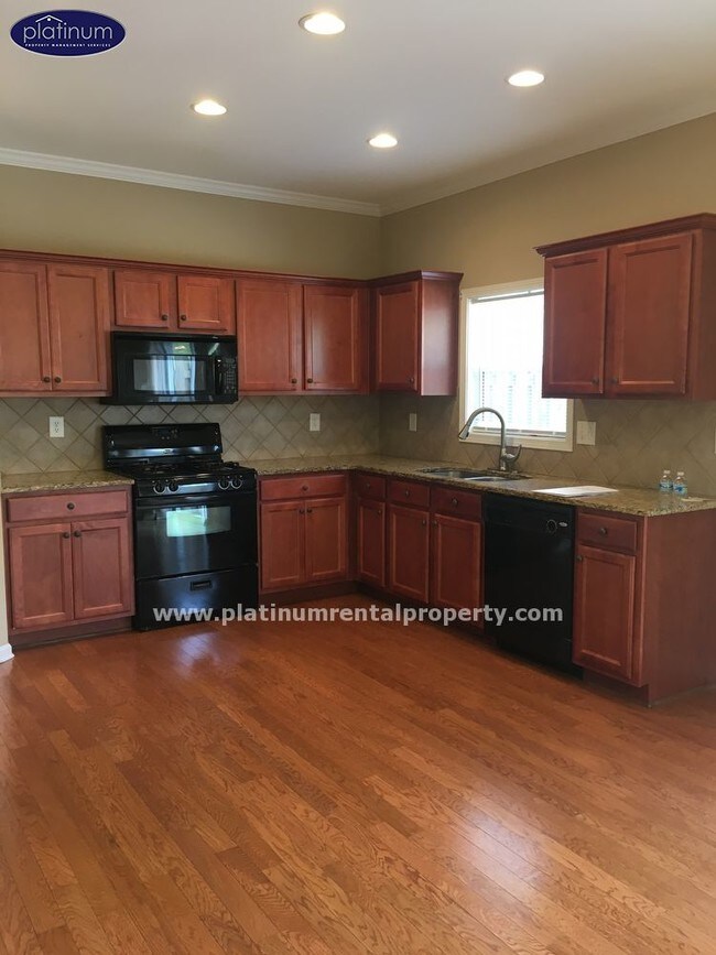 Foto del edificio - 5137 Sherwood Way
