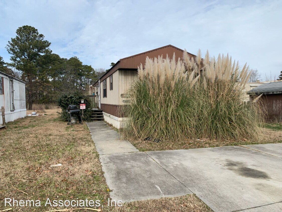 Building Photo - 2 br, 2 bath House - 2408 Mohawk Trail