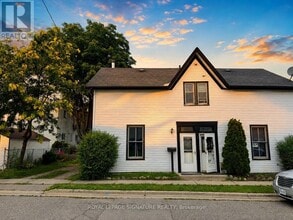 Building Photo - 12 Hemlock Ave