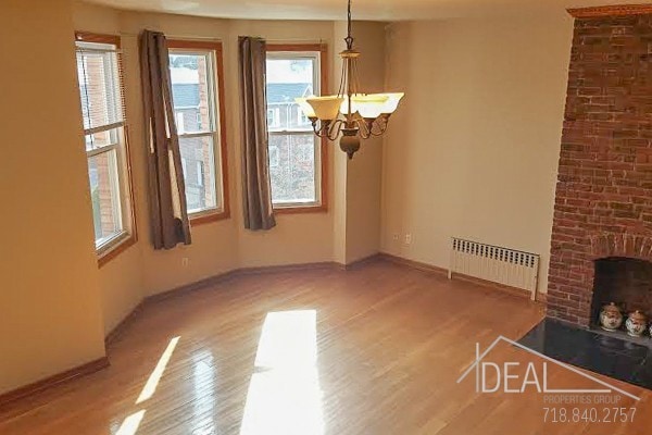 Foto del edificio - Amazing 2BR Duplex in Bay Ridge!