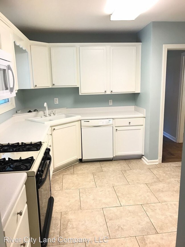 Building Photo - 2 br, 1 bath House - 482 Sharon
