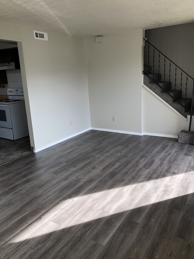 Foto del edificio - 220 N 8th St