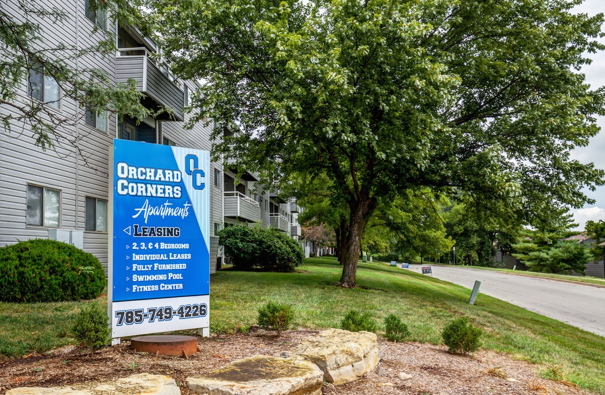 Orchard Corners Apartments - Lawrence 