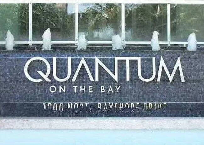 Building Photo - 1900 N Bayshore Dr