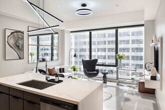 One Bedroom Family Room - 220 Meridian